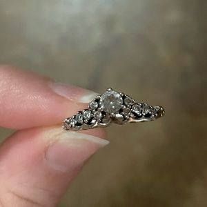 Pandora ring